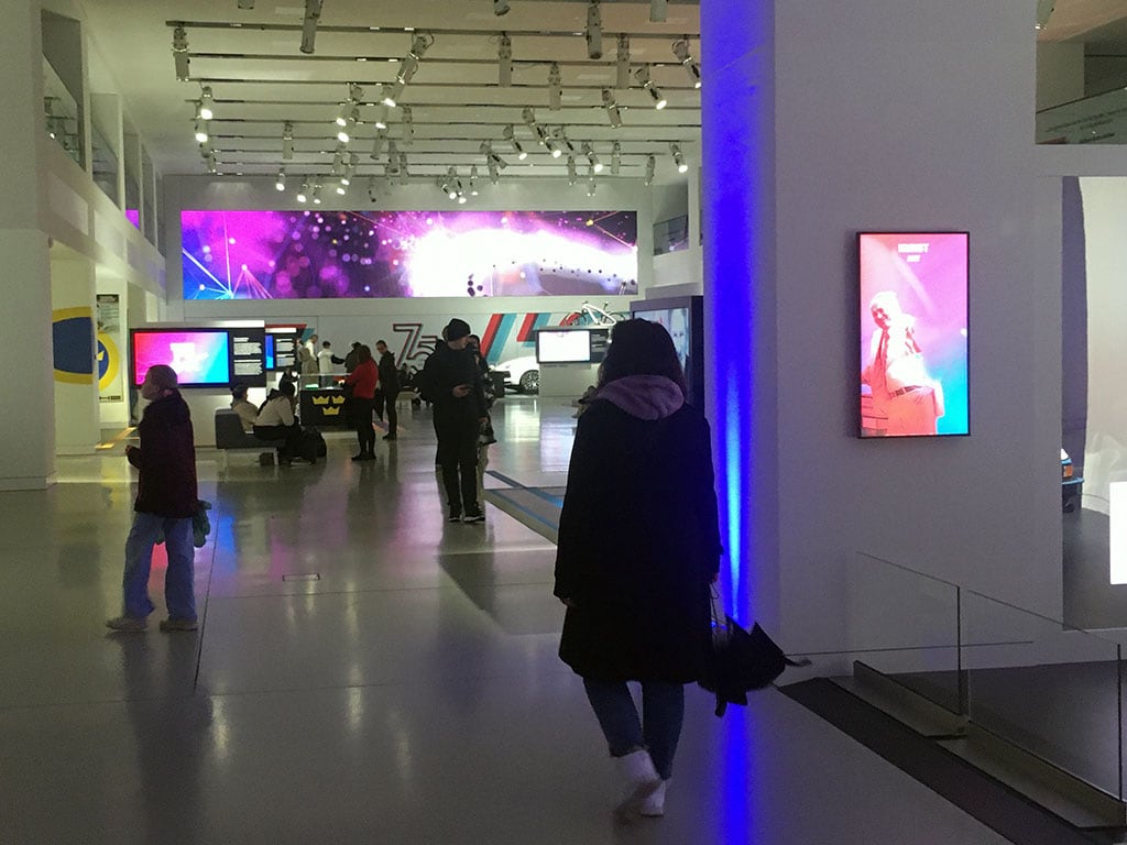 Video Mapping auf Architektur von 2CTRL